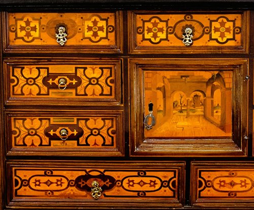 Cabinet à monnaies Louis XIV
